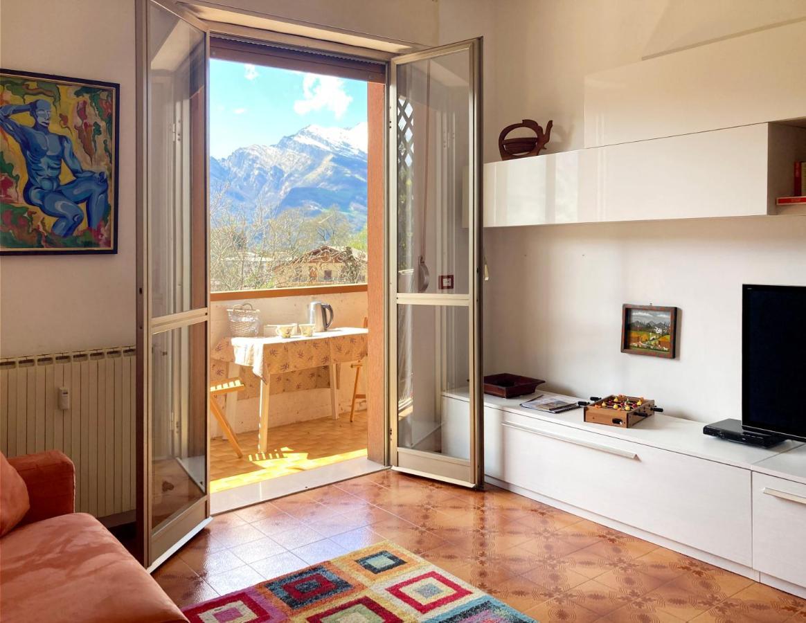 Mountain View Charming Apartment Moggio  Kültér fotó
