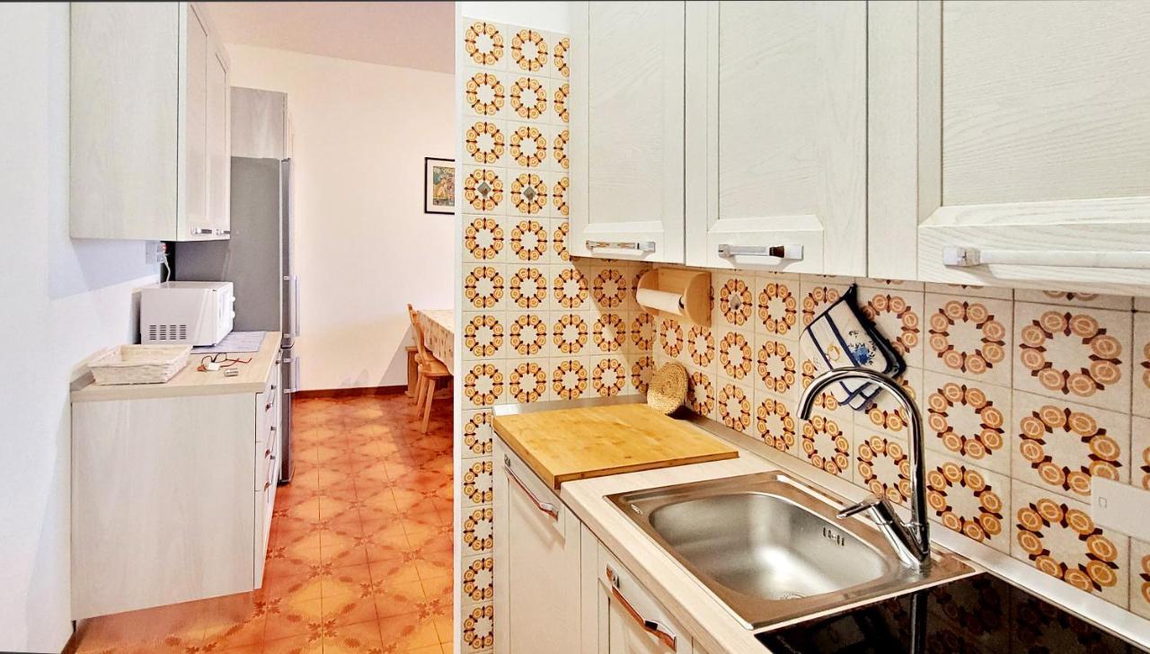 Mountain View Charming Apartment Moggio  Kültér fotó